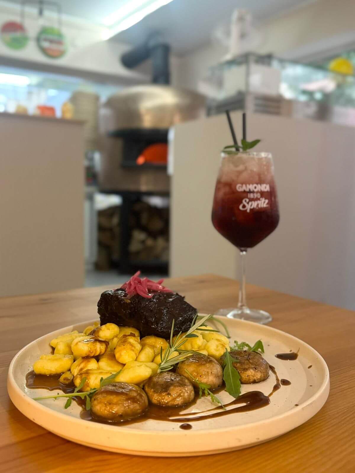 Pierwszy obrazek galerii